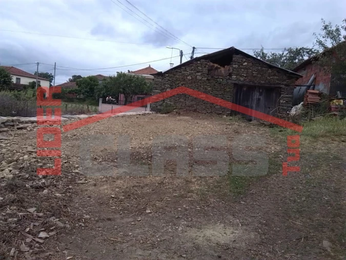 Moradia para Venda em Quirás e Pinheiro Novo Foto 6