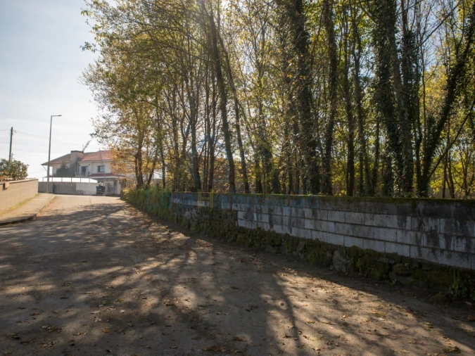 Terreno para Venda em Merelim (São Paio), Panoias e Parada de Tibães Foto 12