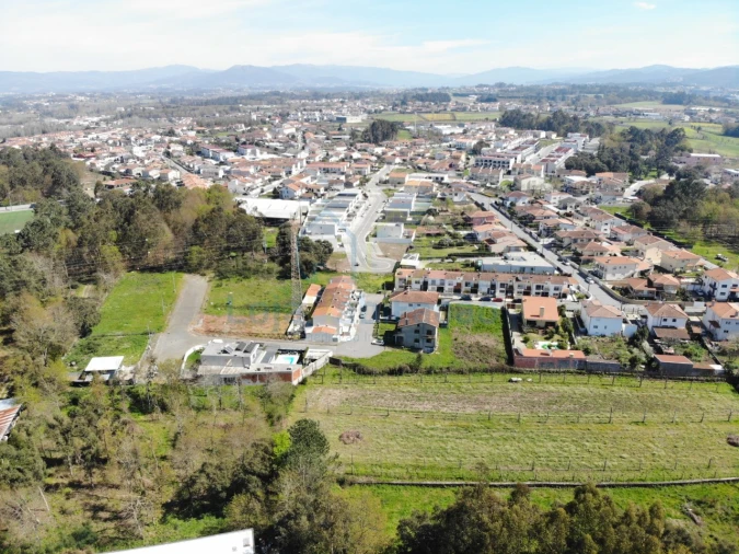 Terreno para Venda em Merelim (São Paio), Panoias e Parada de Tibães Foto 47