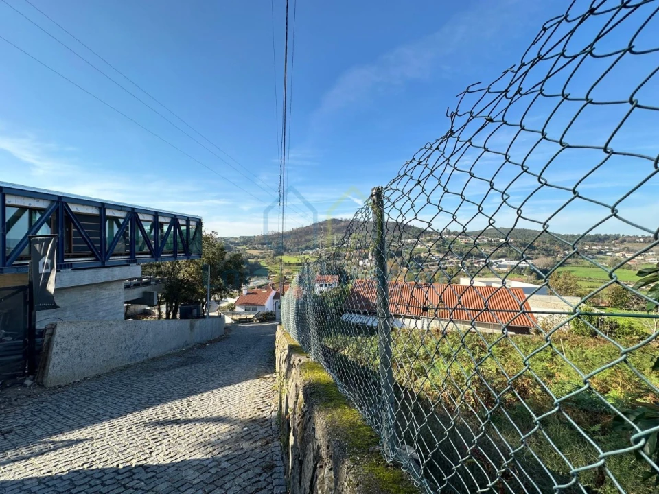 Terreno para Venda em Ferreiros e Gondizalves Foto 15