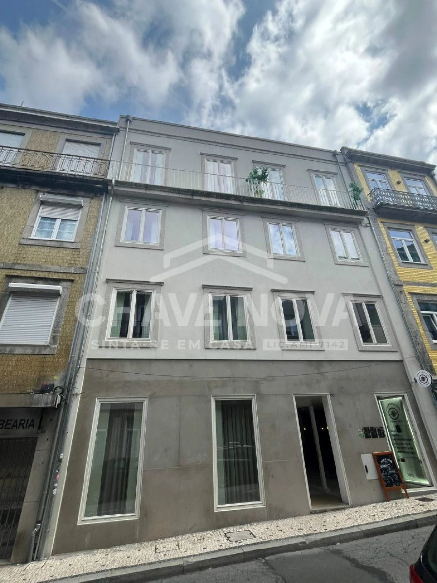 Apartamento T2 para Arrendamento em Cedofeita, Santo Ildefonso, Sé, Miragaia, São Nicolau e Vitória Foto 17