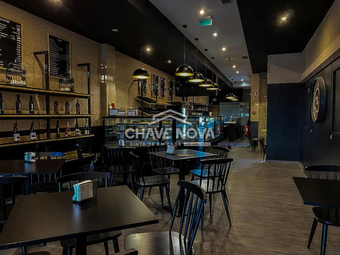 Loja para Trespasse em Campanhã Foto 1