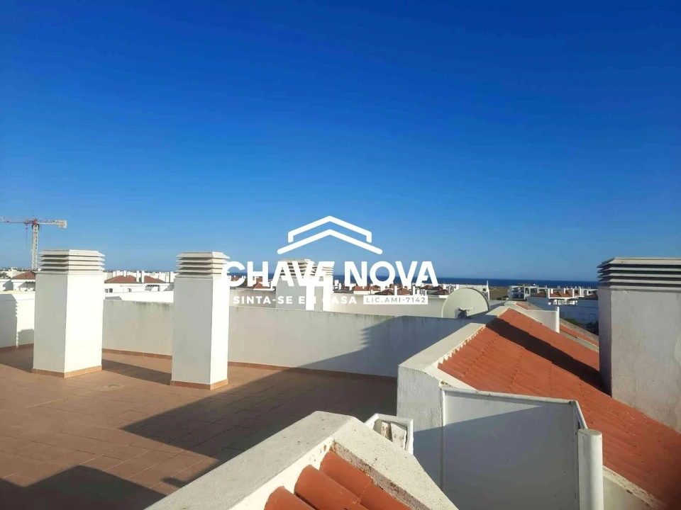 Apartamento T2 para Venda em Cachopo Foto 23