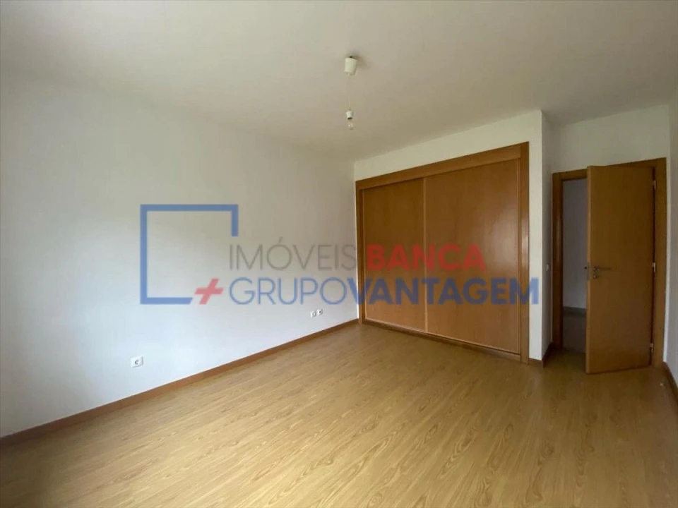 Apartamento T2 para Venda em Quinta do Anjo Foto 7