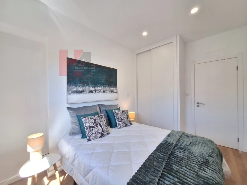 Apartamento T3 para Venda em Benfica Foto 4