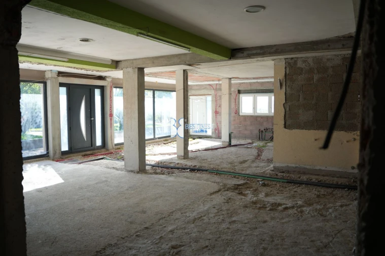 Moradia T9 para Venda em Vila Cova e Feitos Foto 20