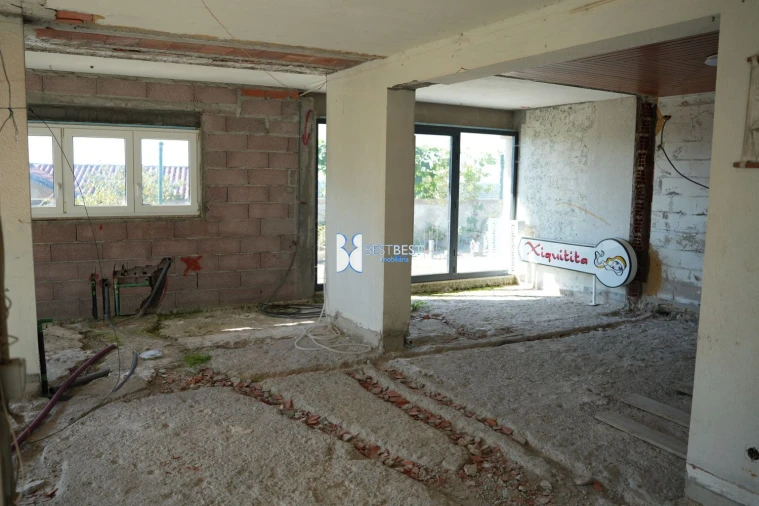 Moradia T9 para Venda em Vila Cova e Feitos Foto 18