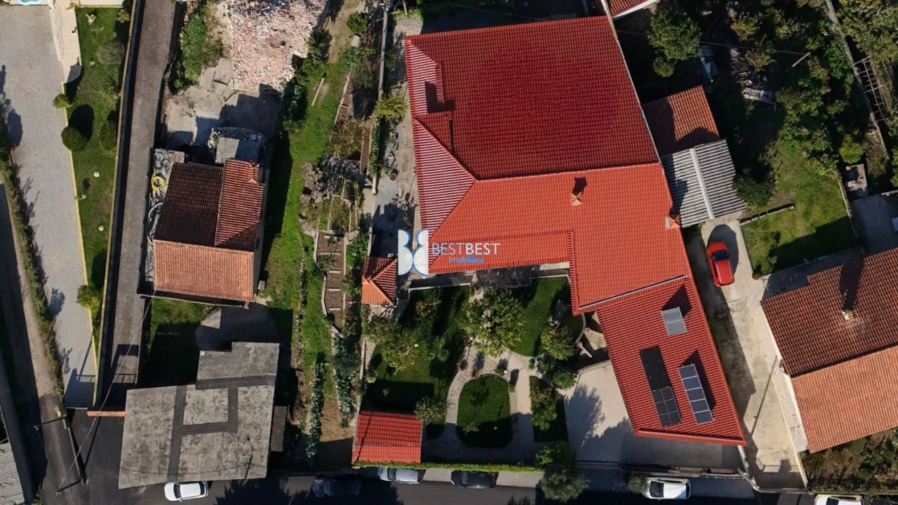 Moradia T9 para Venda em Vila Cova e Feitos Foto 24