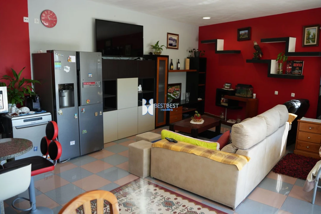 Moradia T9 para Venda em Vila Cova e Feitos Foto 4