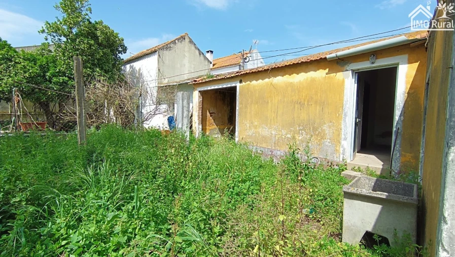 Moradia T2 para Venda em Almeirim Foto 6