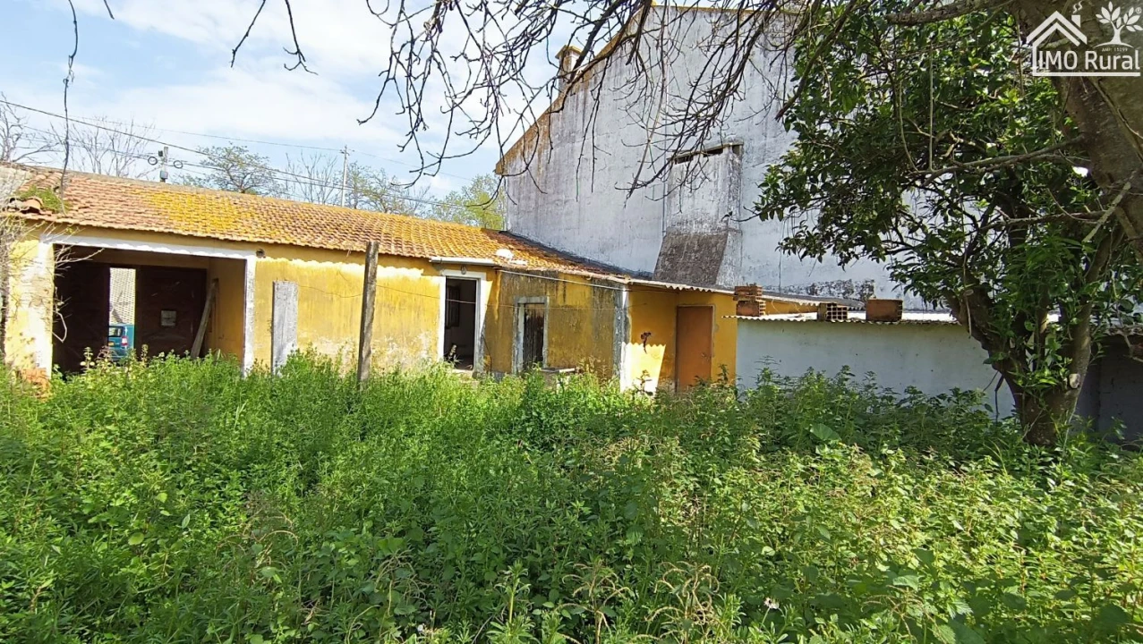 Moradia T2 para Venda em Almeirim Foto 26