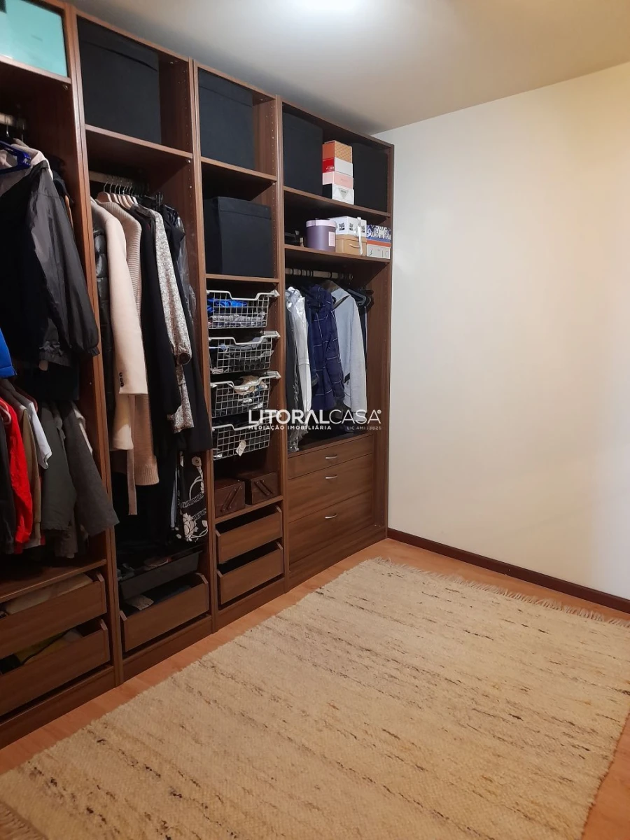 Moradia T7 para Venda em Aradas Foto 9