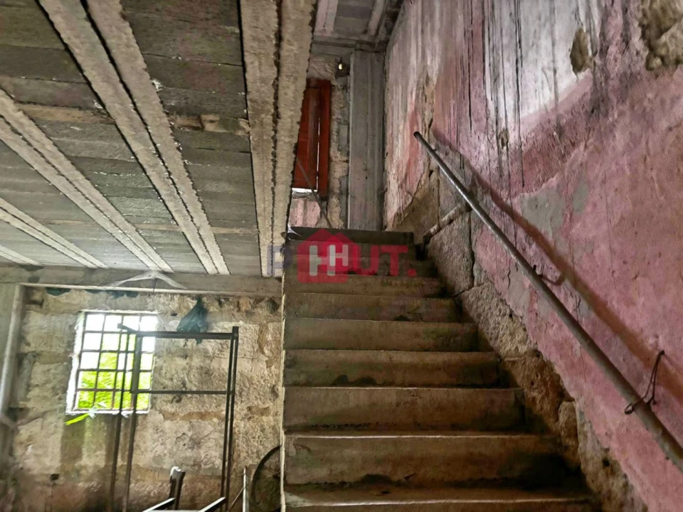 Moradia T5 para Venda em Nespereira e Casais Foto 14