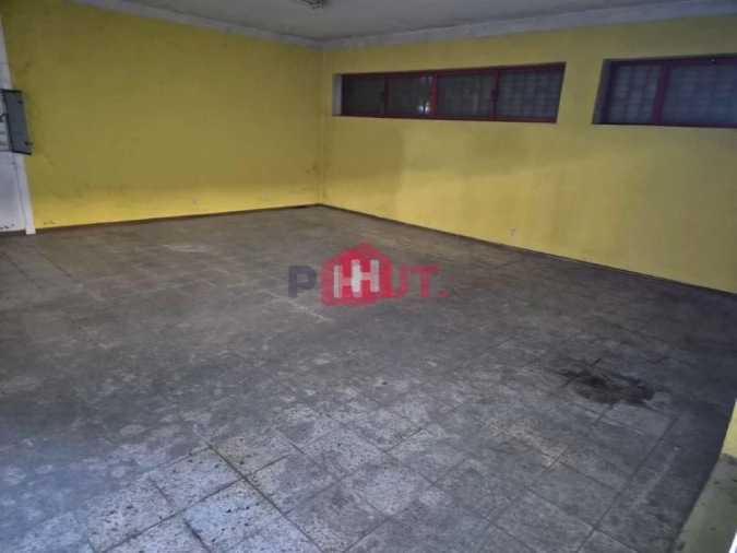 Loja para Venda em Constantim e Vale de Nogueiras Foto 18