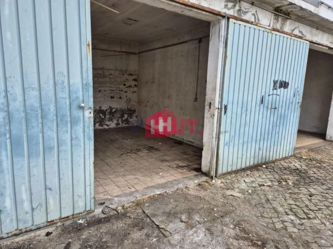 Loja para Venda em Constantim e Vale de Nogueiras Foto 27