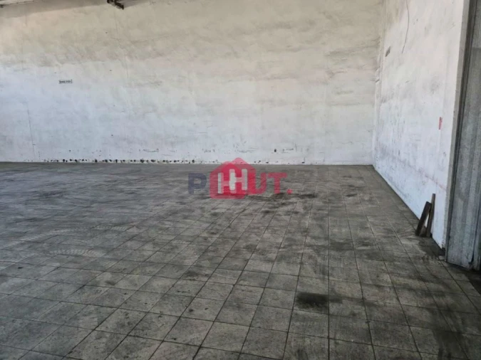 Loja para Venda em Constantim e Vale de Nogueiras Foto 33