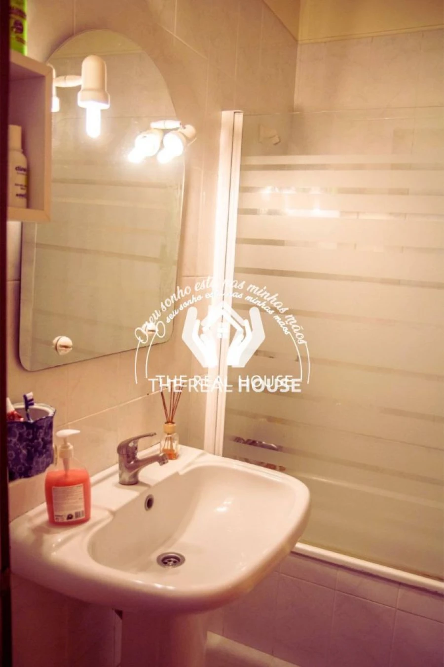 Apartamento T2 para Venda em São Martinho Foto 17