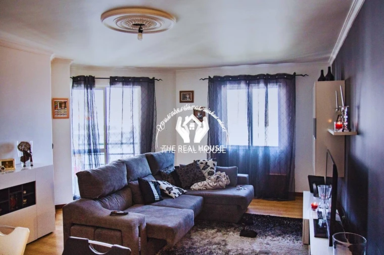 Apartamento T2 para Venda em São Martinho Foto 6