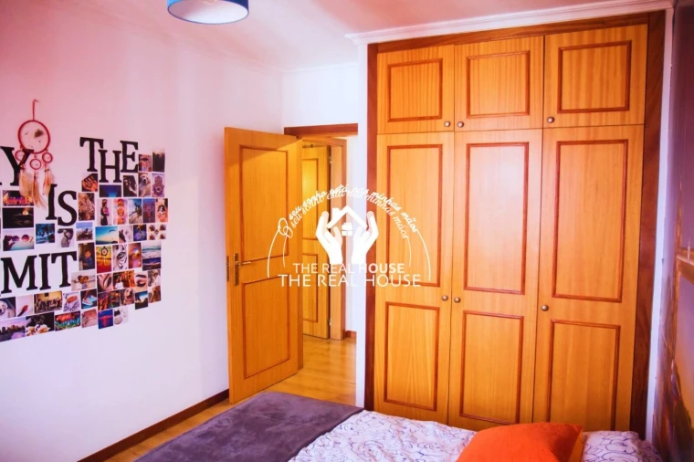 Apartamento T2 para Venda em São Martinho Foto 22