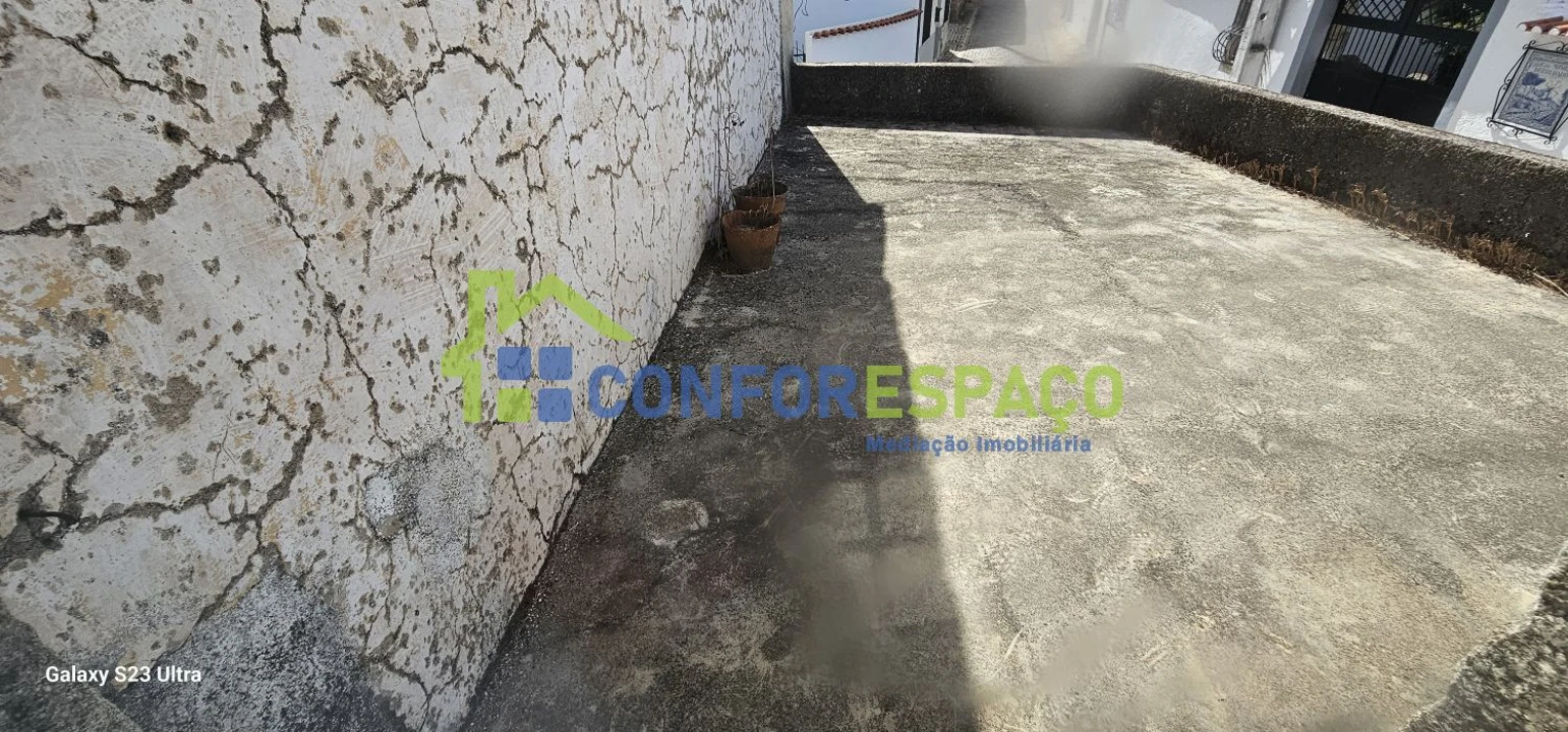 Loja para Venda em Póvoa de Rio de Moinhos e Cafede Foto 17