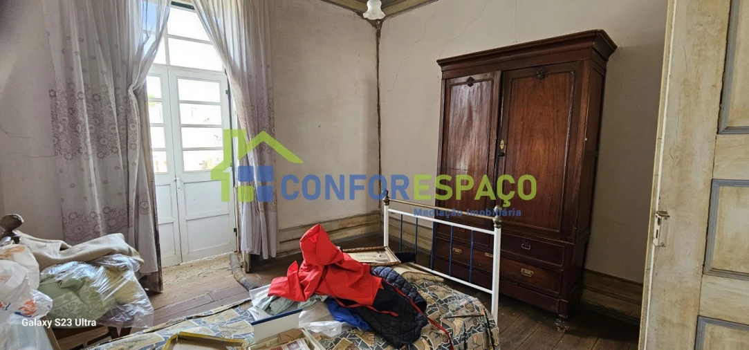 Loja para Venda em Póvoa de Rio de Moinhos e Cafede Foto 12