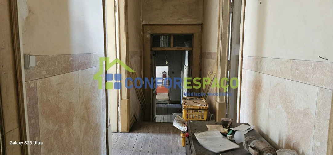 Loja para Venda em Póvoa de Rio de Moinhos e Cafede Foto 11