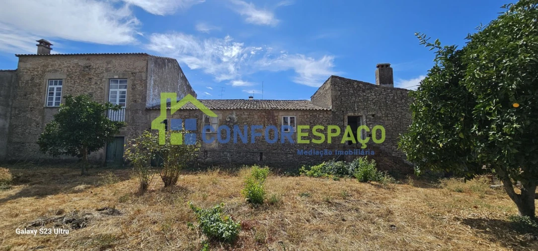 Loja para Venda em Póvoa de Rio de Moinhos e Cafede