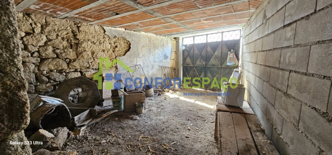 Loja para Venda em Póvoa de Rio de Moinhos e Cafede Foto 20