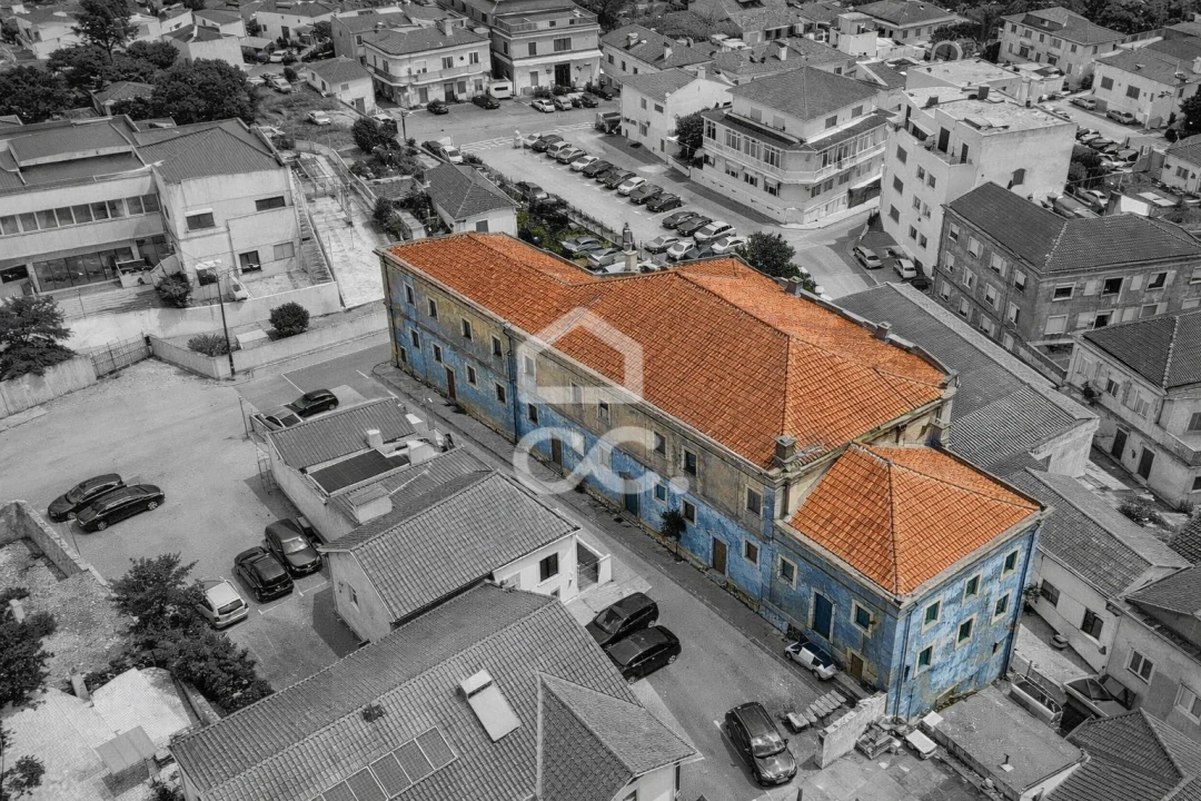 Prédio para Venda em Rio Maior Foto 1