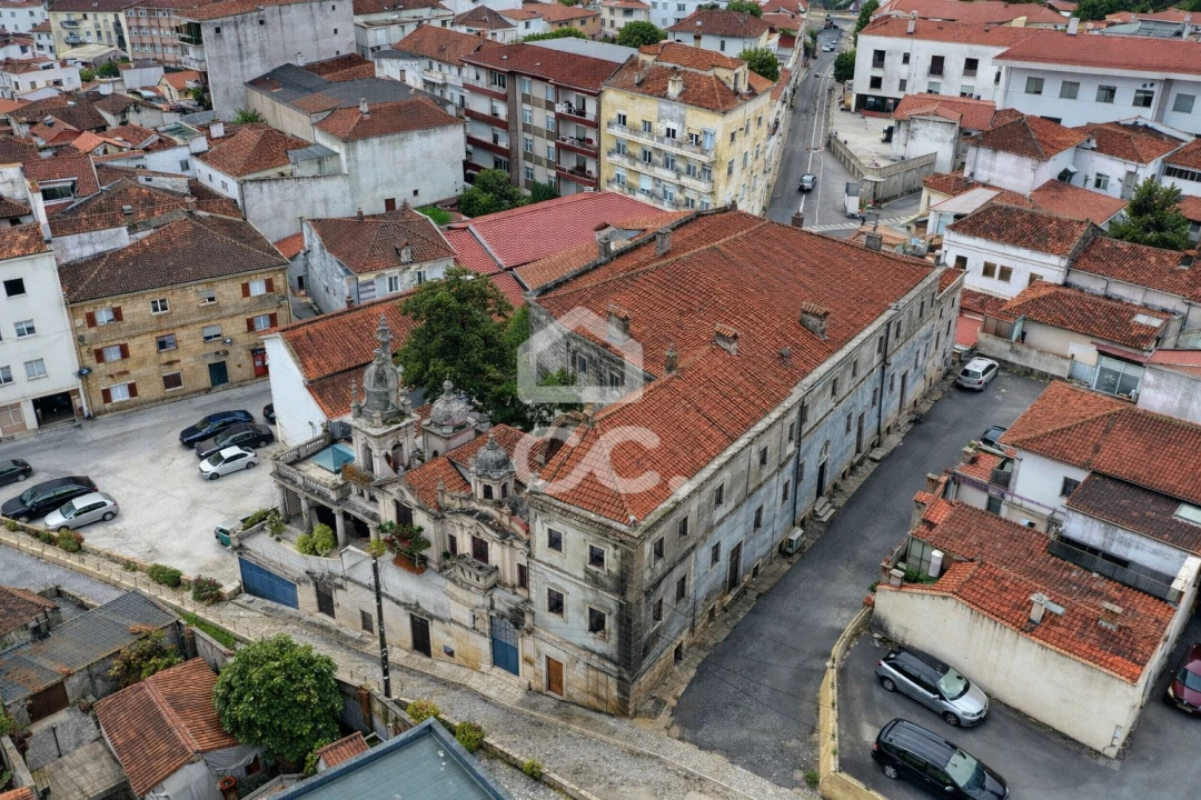 Prédio para Venda em Rio Maior Foto 2