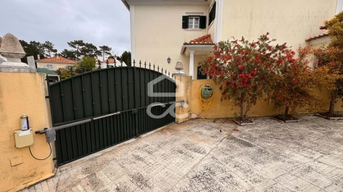 Moradia T4 para Venda em Ericeira