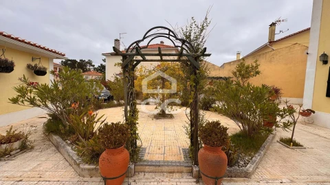 Moradia T4 para Venda em Ericeira