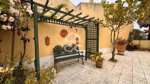 Moradia T4 para Venda em Ericeira