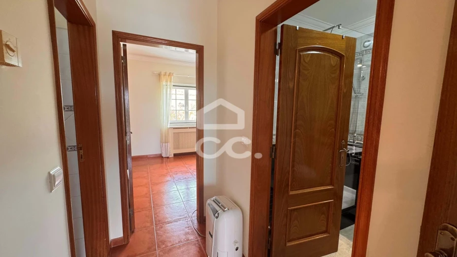 Moradia T4 para Venda em Ericeira Foto 11