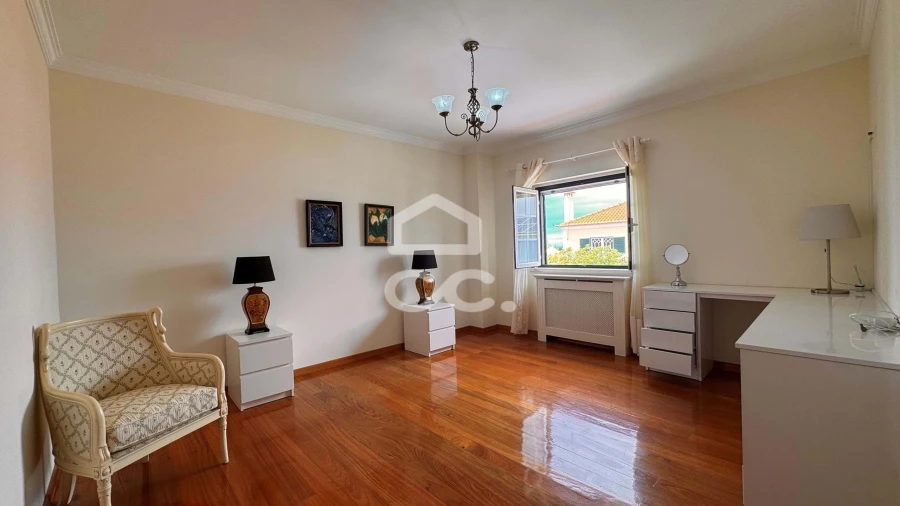 Moradia T4 para Venda em Ericeira Foto 19