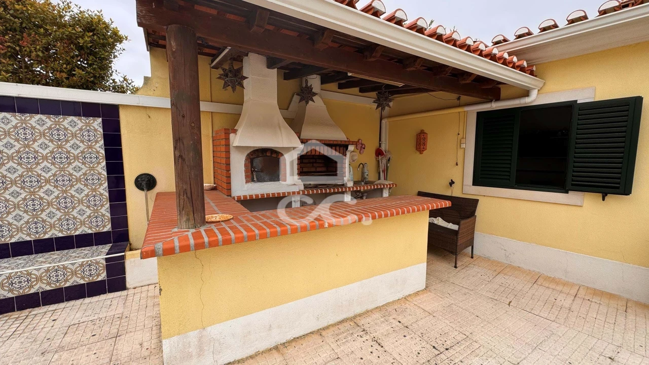 Moradia T4 para Venda em Ericeira Foto 24