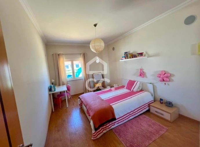 Moradia T4 para Venda em Milharado Foto 26