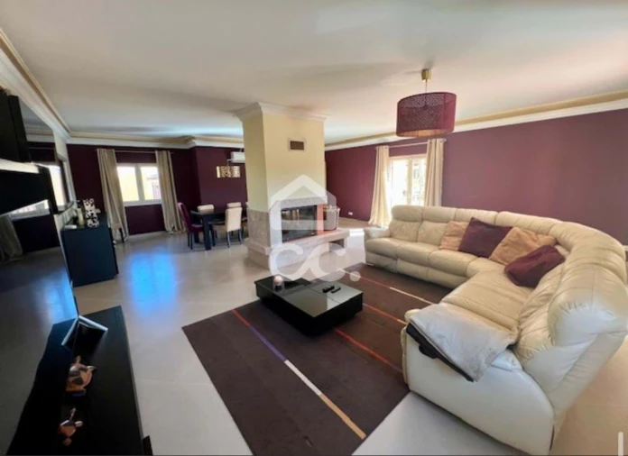 Moradia T4 para Venda em Milharado Foto 14