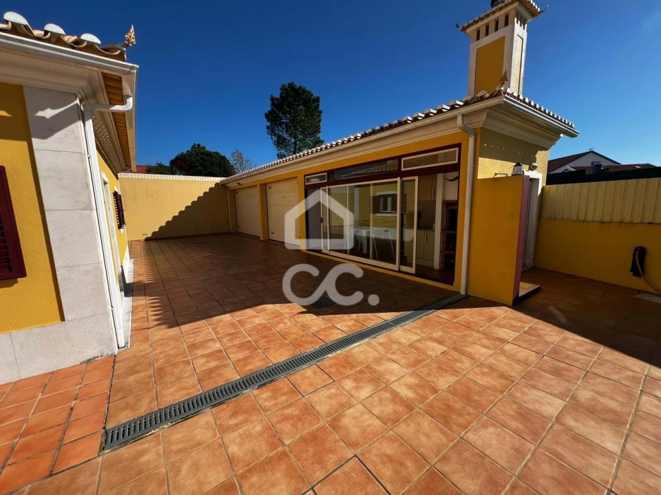 Moradia T4 para Venda em Milharado Foto 7