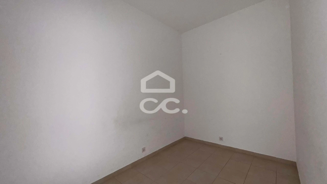 Negócio para Venda em Odivelas Foto 16