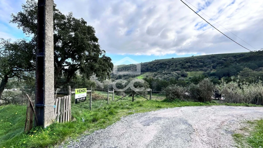 Terreno para Venda em Fanhões Foto 8