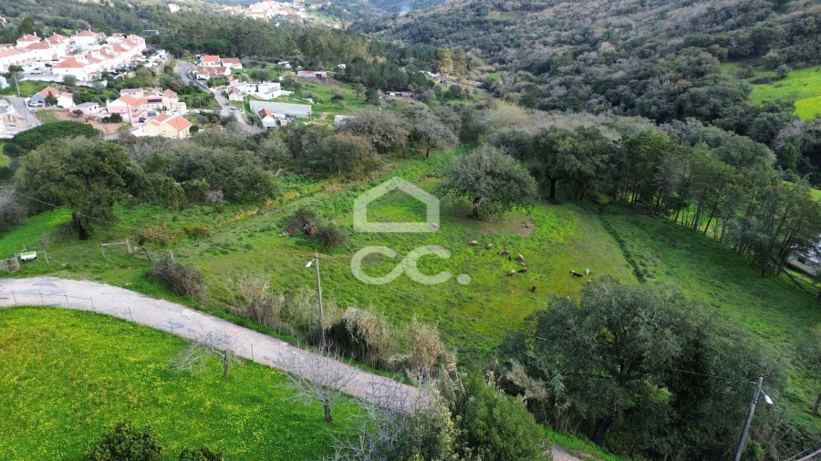 Terreno para Venda em Fanhões Foto 3