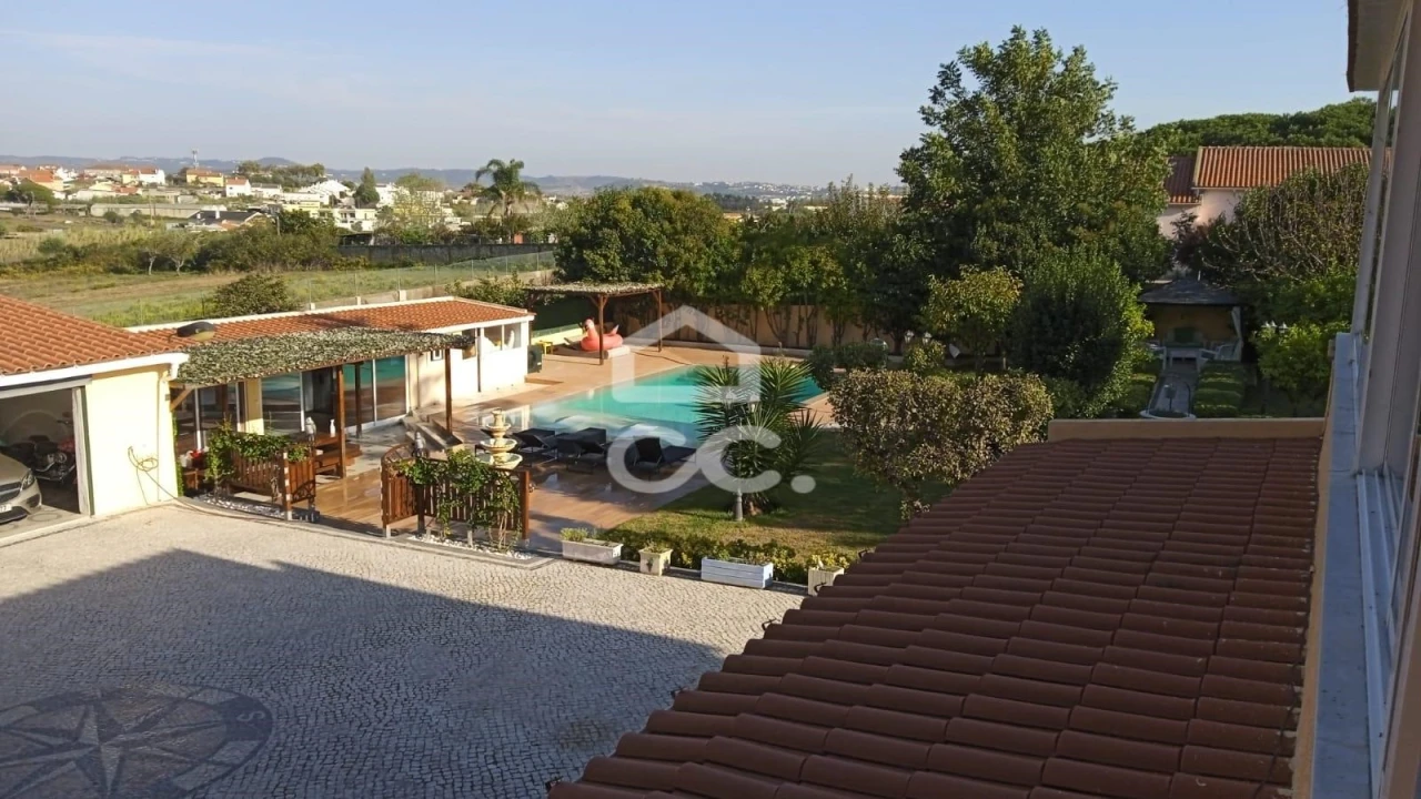 Quinta T3 para Venda em Agualva e Mira-Sintra Foto 35