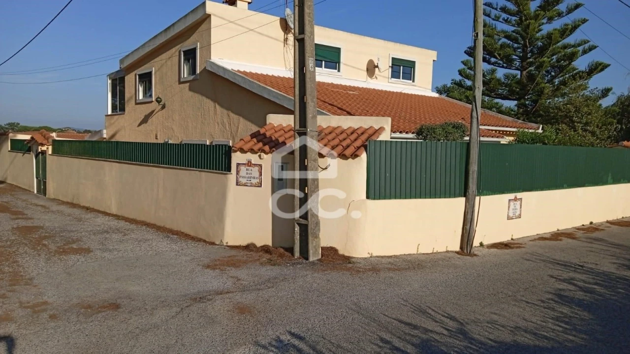 Quinta T3 para Venda em Agualva e Mira-Sintra Foto 8