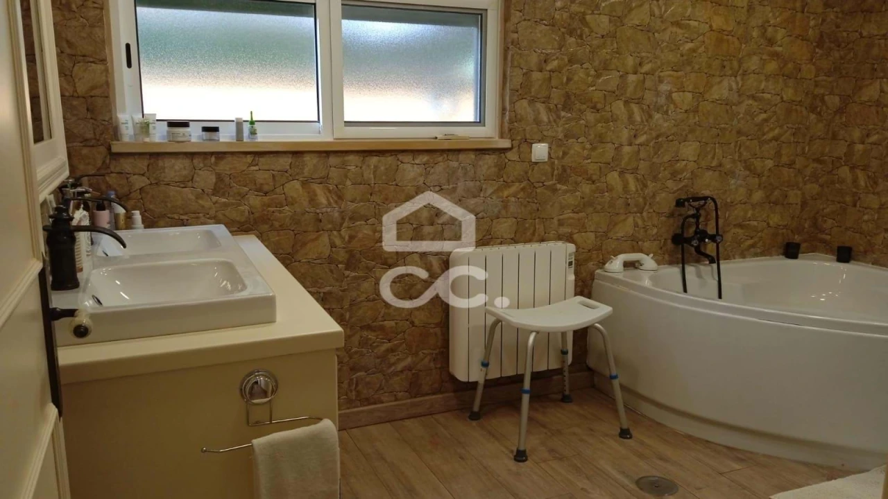 Quinta T3 para Venda em Agualva e Mira-Sintra Foto 23