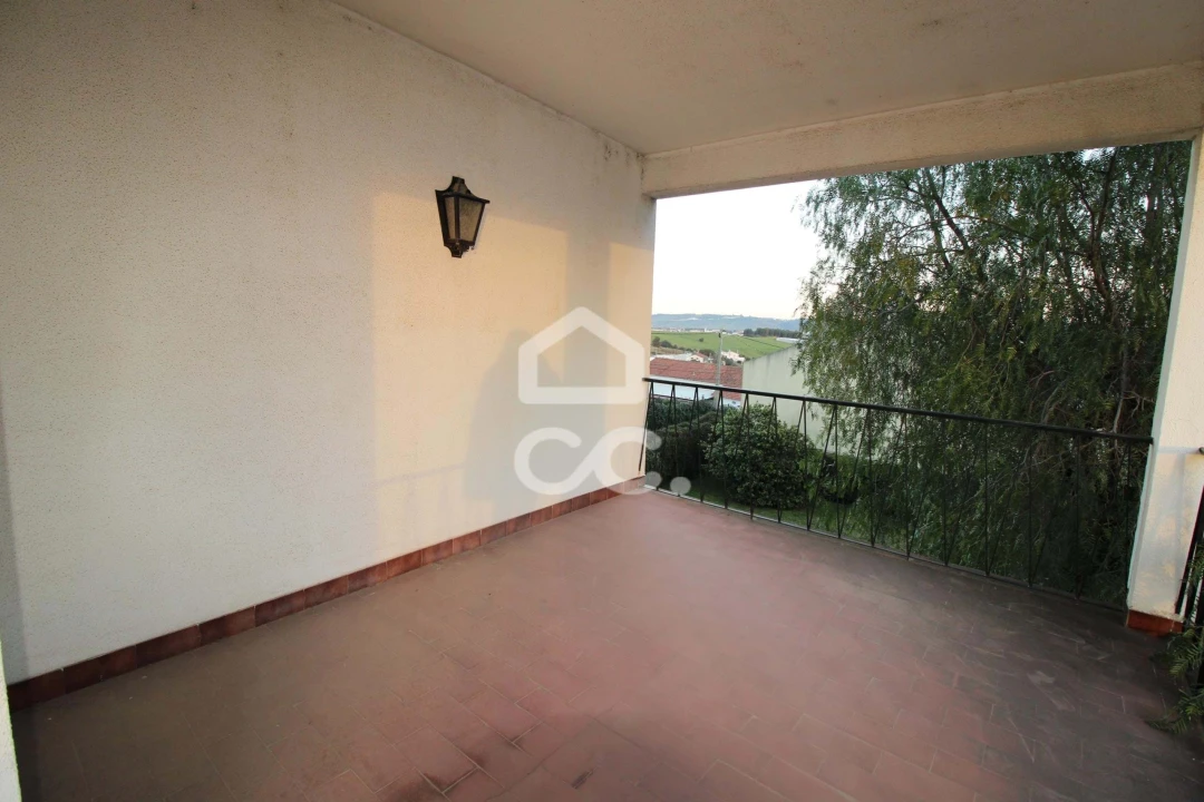 Moradia T6 para Venda em Loures Foto 10