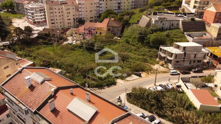 Terreno para Venda em Odivelas Foto 5