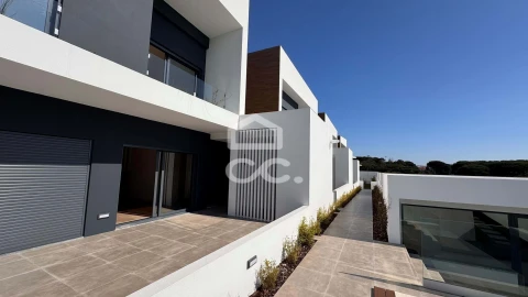 Moradia T4 para Venda em Loures