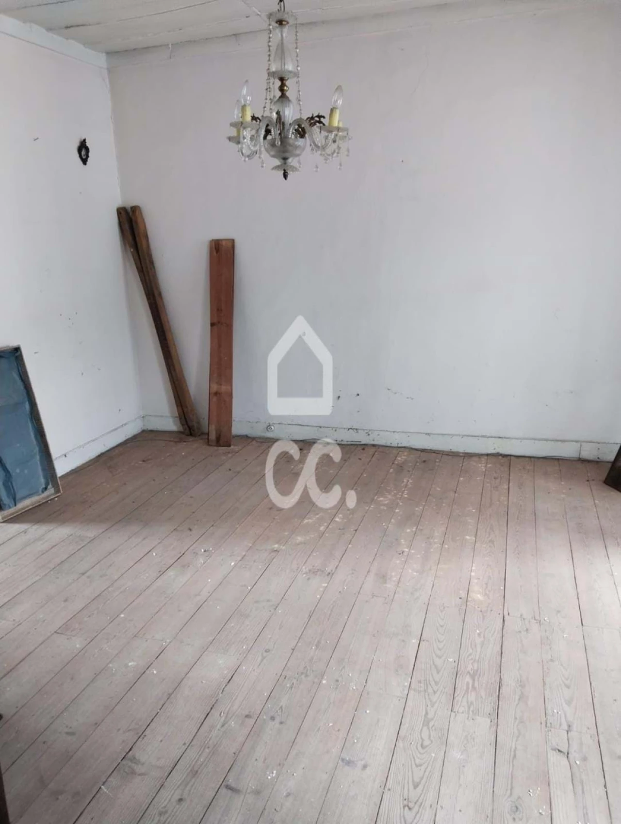 Prédio para Venda em Santo Antão e São Julião do Tojal Foto 6