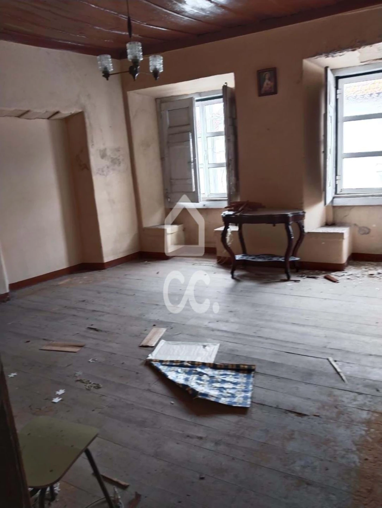 Prédio para Venda em Santo Antão e São Julião do Tojal Foto 4